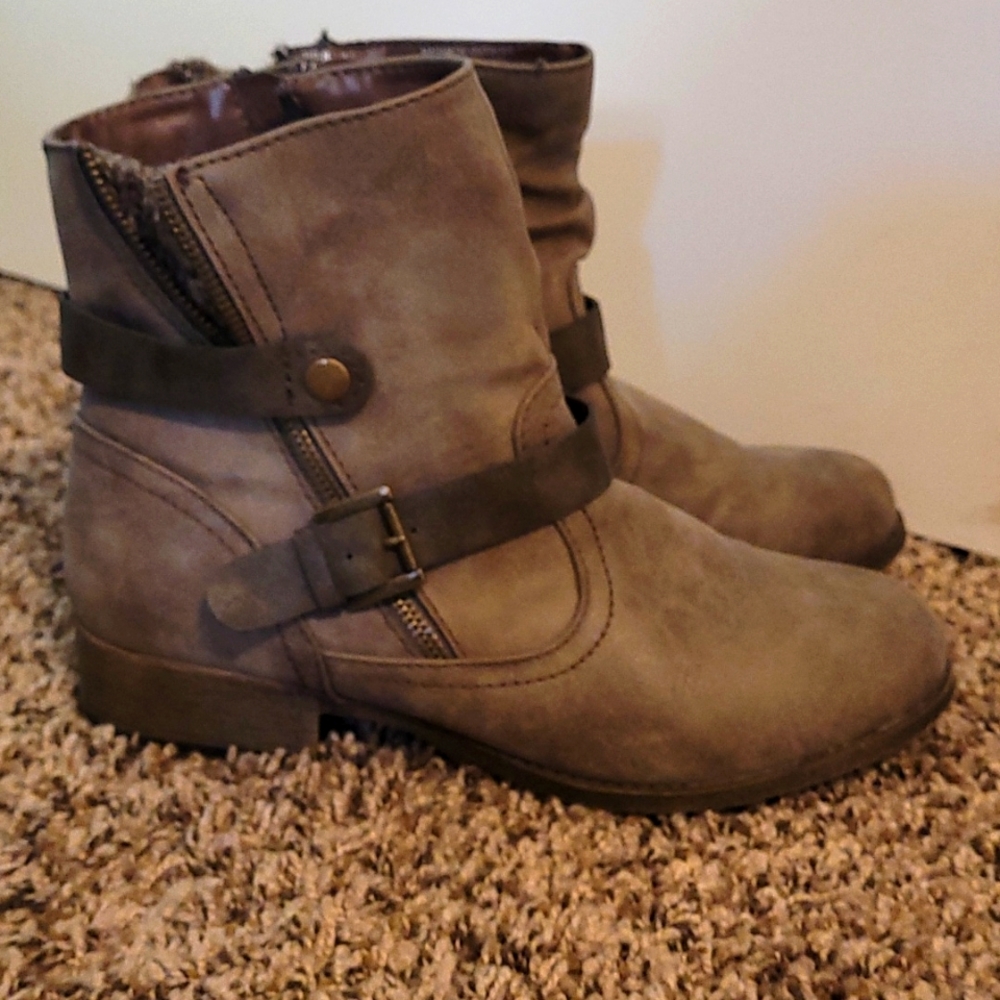 Booties size 8